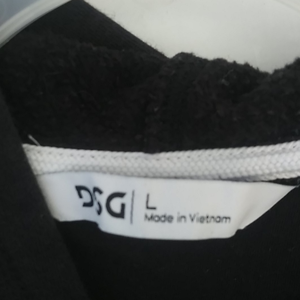 Dick's Sporting Goods pullover - Picture 2 of 2